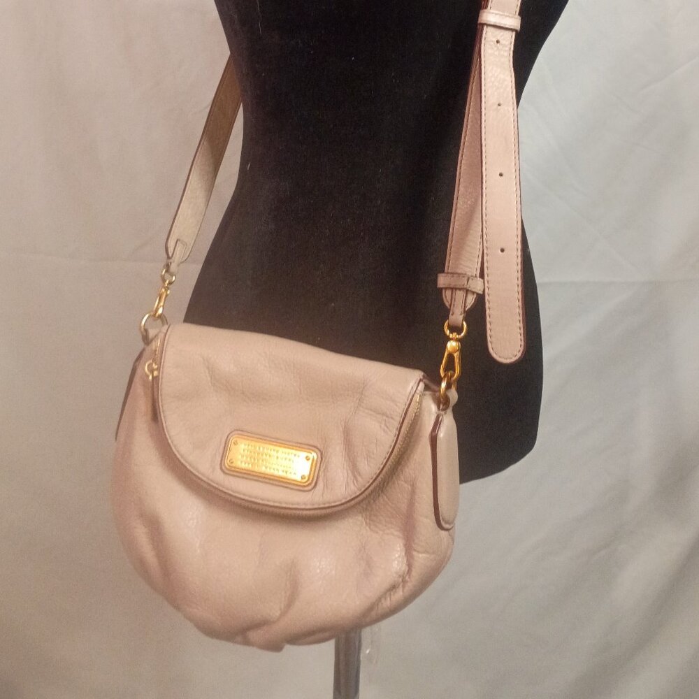 MARC by MARC JACOBS Classic Q Natasha Taupe Pebbled Leather Charlotte-Flap Bag